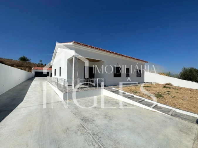 Moradia T3 para Venda em Fazendas de Almeirim Foto 20