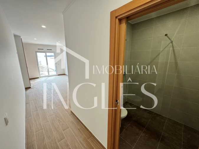 Moradia T3 para Venda em Fazendas de Almeirim Foto 8