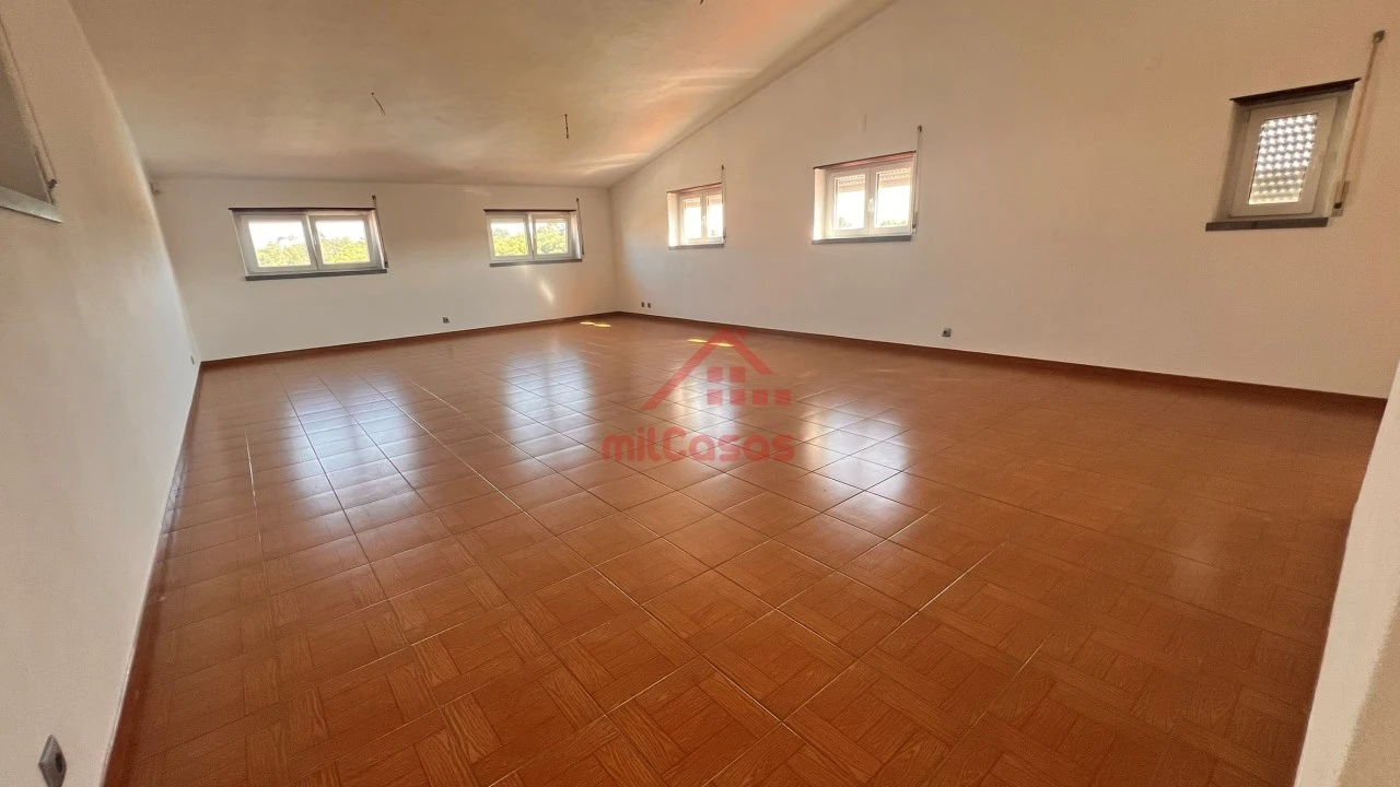 Moradia T4 para Venda em Bombarral e Vale Covo Foto 26