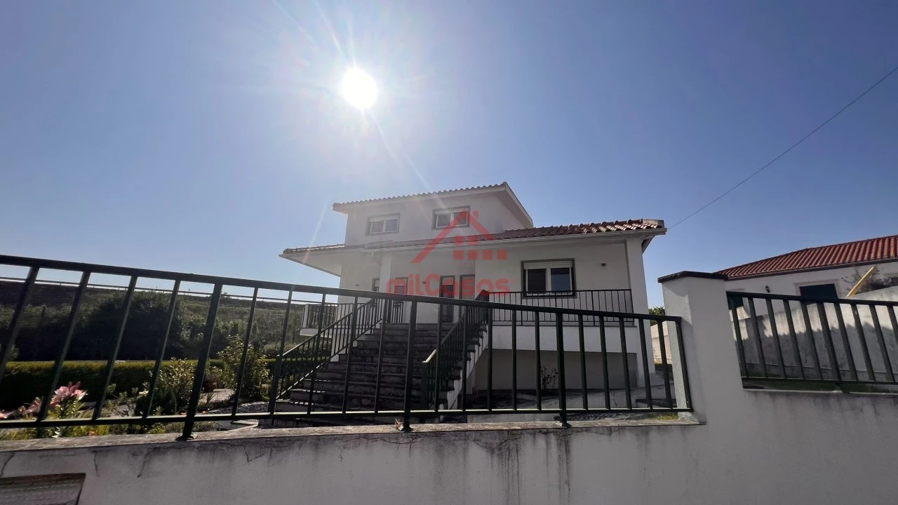 Moradia T4 para Venda em Bombarral e Vale Covo Foto 54