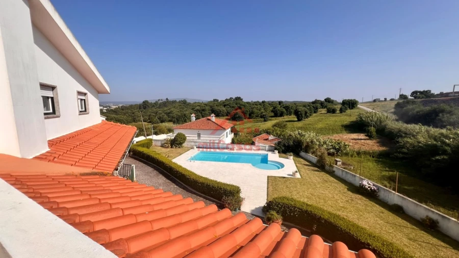 Moradia T4 para Venda em Bombarral e Vale Covo Foto 24