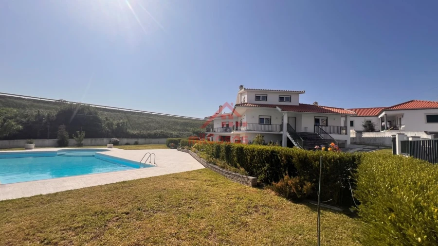 Moradia T4 para Venda em Bombarral e Vale Covo Foto 43