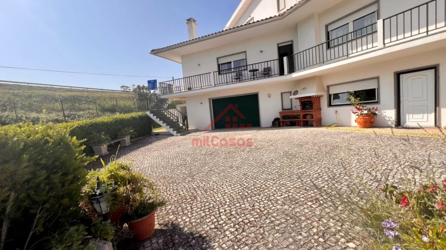 Moradia T4 para Venda em Bombarral e Vale Covo Foto 47