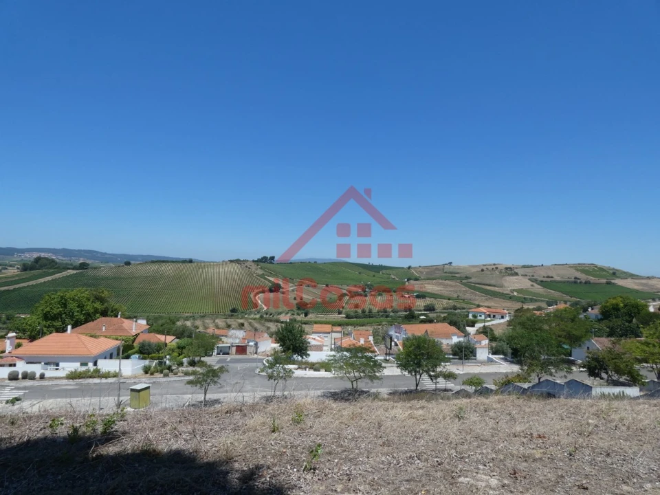 Terreno para Venda em Carvoeira e Carmões Foto 13