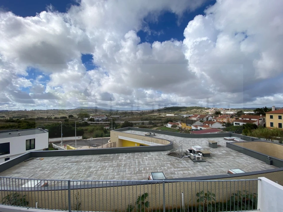 Moradia T3 para Venda em Almargem do Bispo, Pêro Pinheiro e Montelavar Foto 20