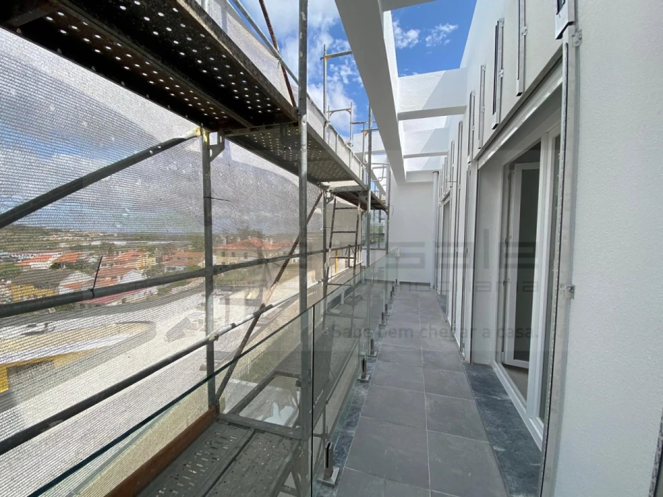 Moradia T3 para Venda em Almargem do Bispo, Pêro Pinheiro e Montelavar Foto 15