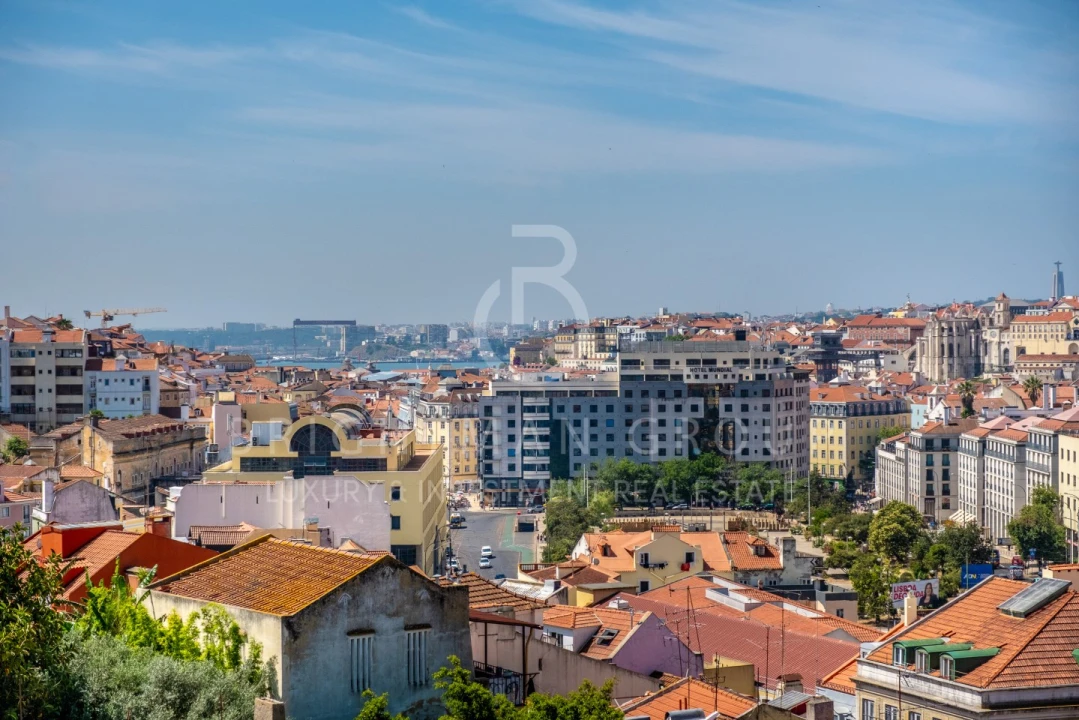 Apartamento T1 para Venda em Santa Maria Maior Foto 17