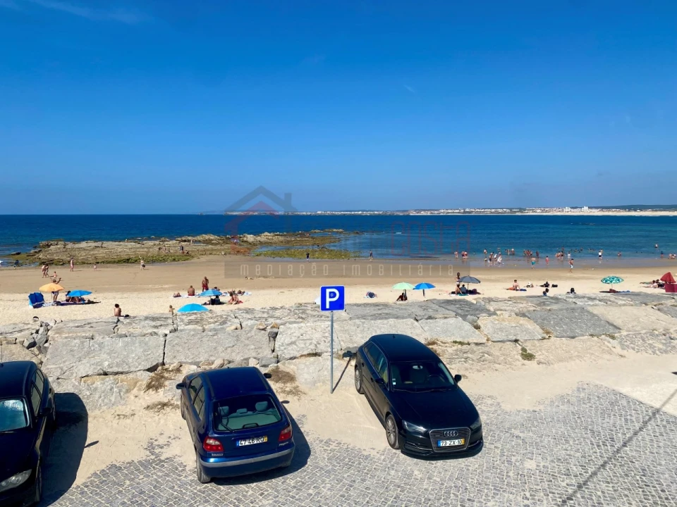 Prédio para Venda em Peniche Foto 1