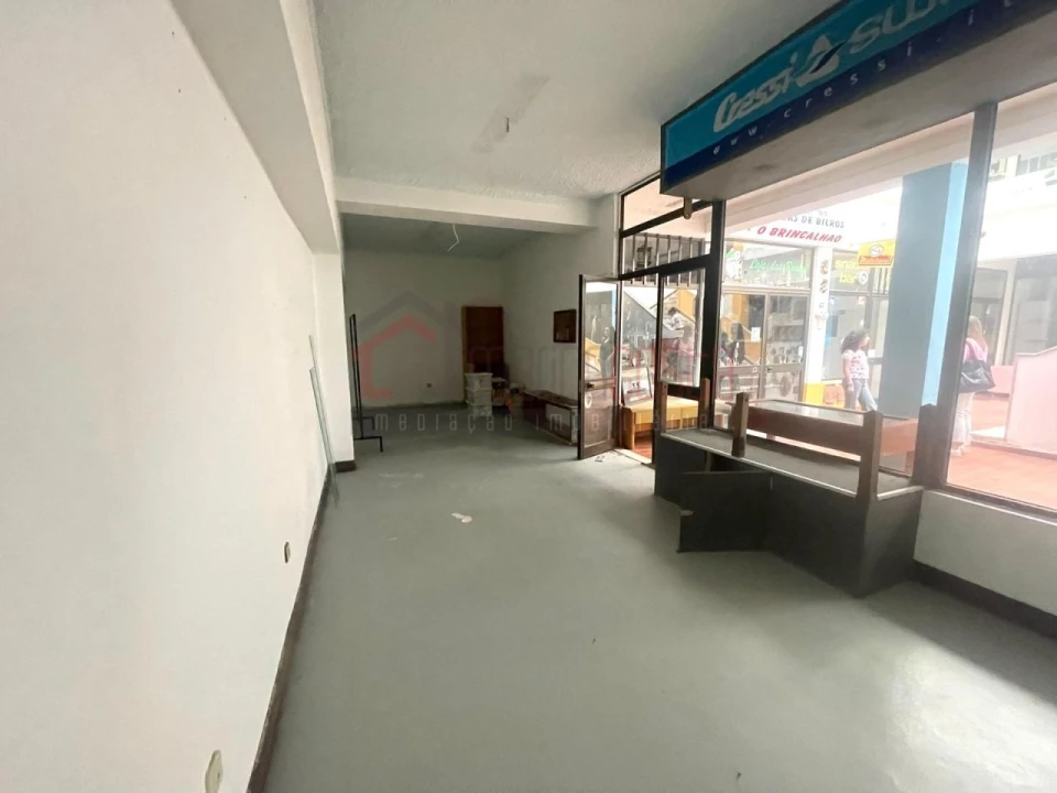 Loja para Venda em Peniche Foto 3