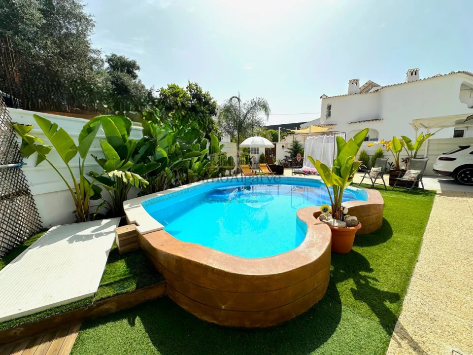 Moradia T3 para Venda em Albufeira e Olhos de Água Foto 8