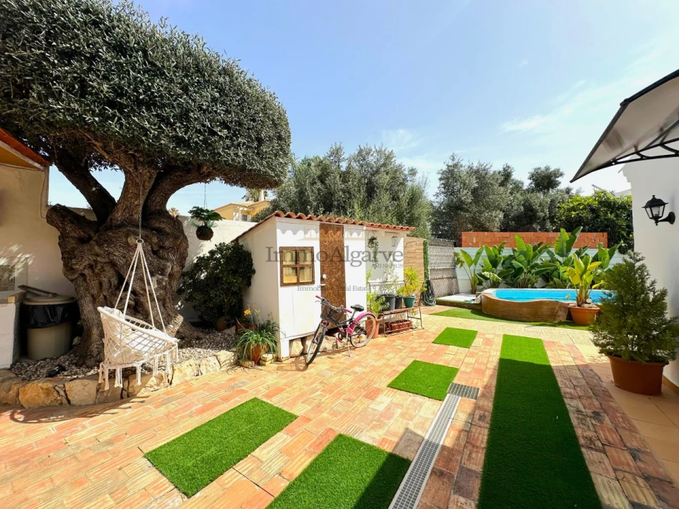 Moradia T3 para Venda em Albufeira e Olhos de Água Foto 20