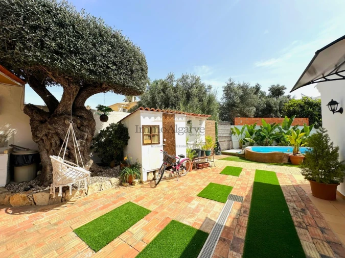 Moradia T3 para Venda em Albufeira e Olhos de Água Foto 20