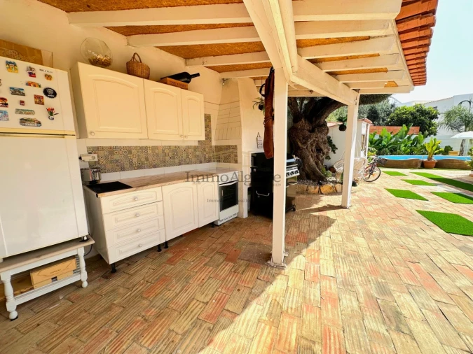 Moradia T3 para Venda em Albufeira e Olhos de Água Foto 29