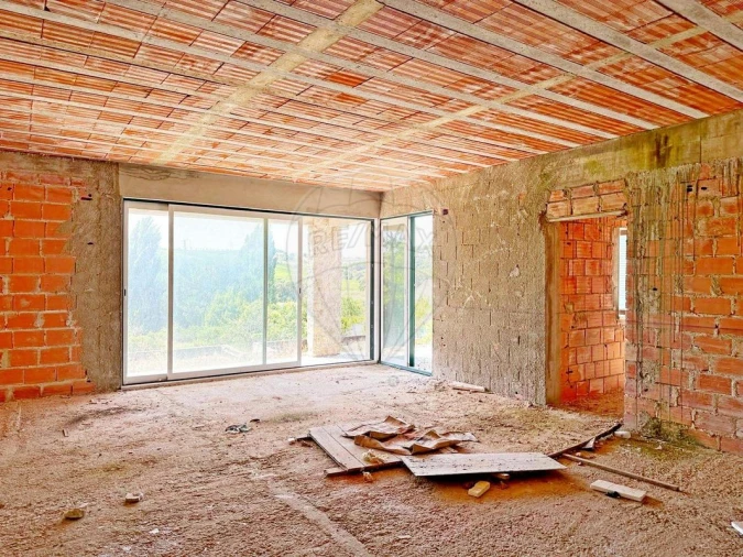 Moradia T3 para Venda em Manique do Intendente, Vila Nova de São Pedro e Maçussa Foto 9