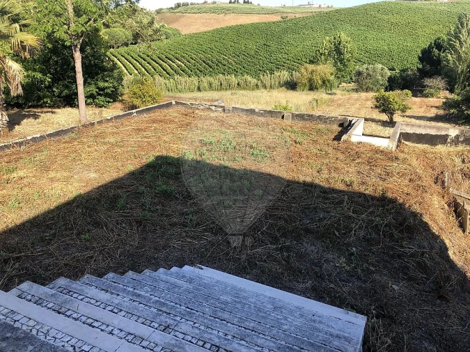 Moradia T3 para Venda em Manique do Intendente, Vila Nova de São Pedro e Maçussa Foto 37