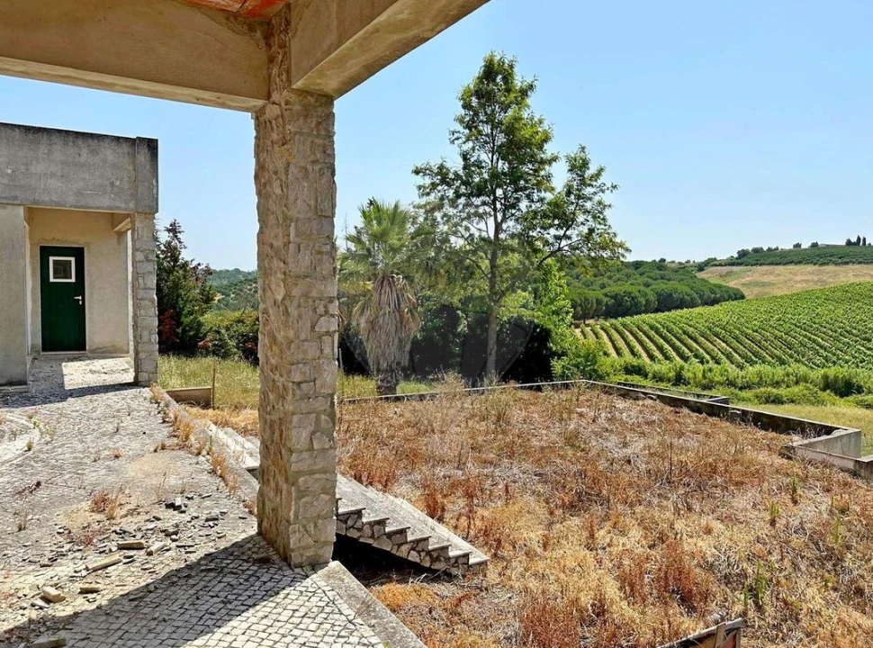 Moradia T3 para Venda em Manique do Intendente, Vila Nova de São Pedro e Maçussa Foto 3