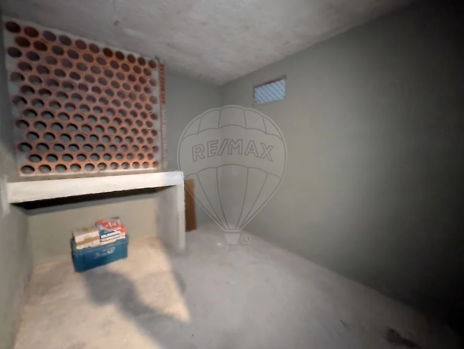 Apartamento T2 para Venda em Odivelas Foto 9