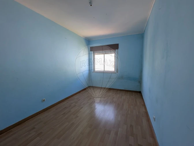 Apartamento T2 para Venda em Odivelas Foto 15