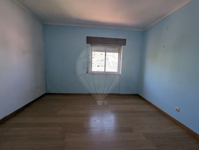 Apartamento T2 para Venda em Odivelas Foto 13