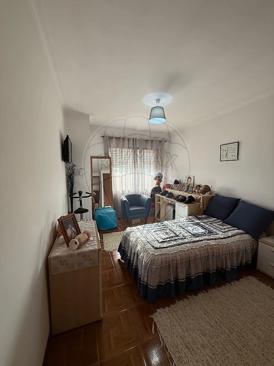 Apartamento T2 para Venda em Santa Maria de Lamas Foto 11
