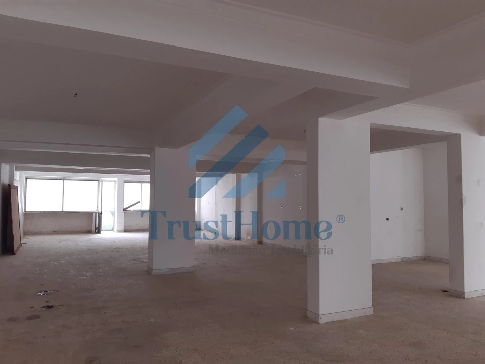 Negócio para Venda em Agualva e Mira-Sintra Foto 9