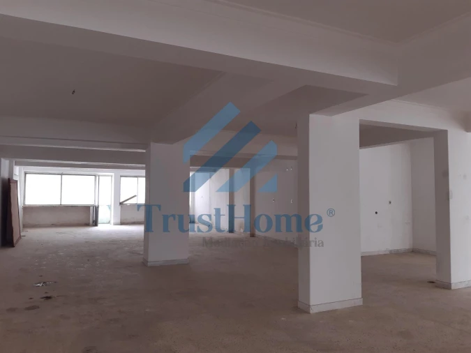 Negócio para Venda em Agualva e Mira-Sintra Foto 9