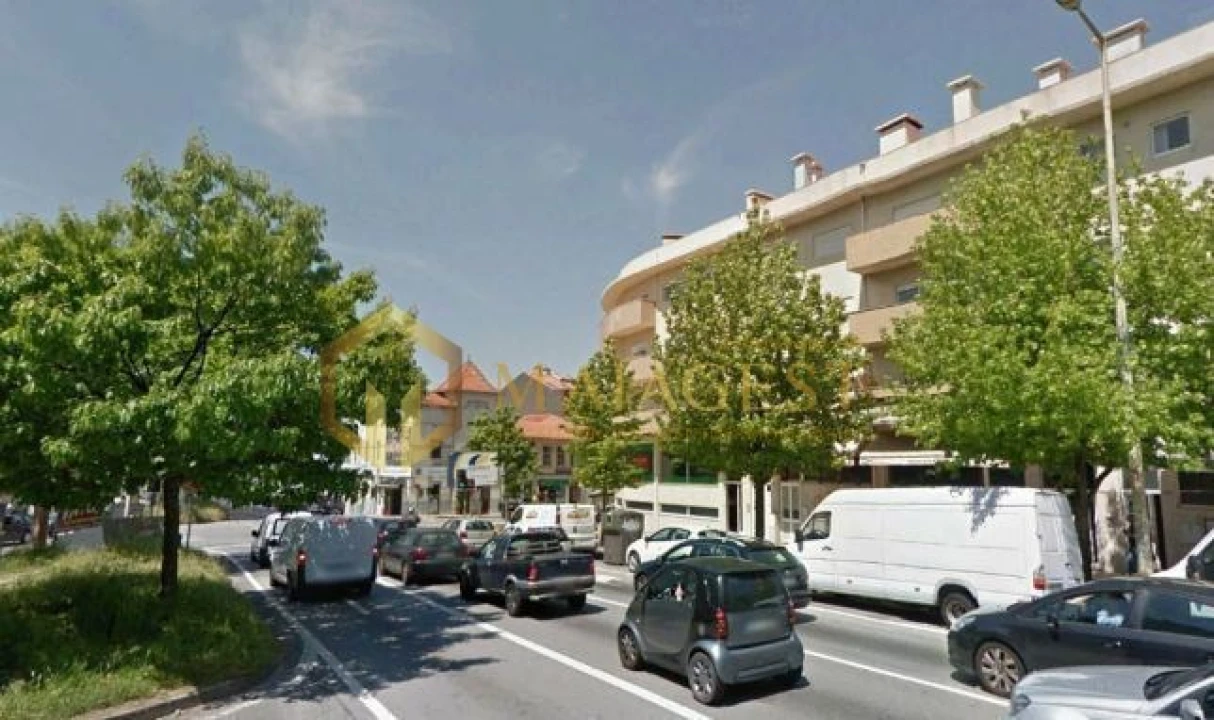 Loja para Arrendamento em São Mamede de Infesta e Senhora da Hora Foto 2