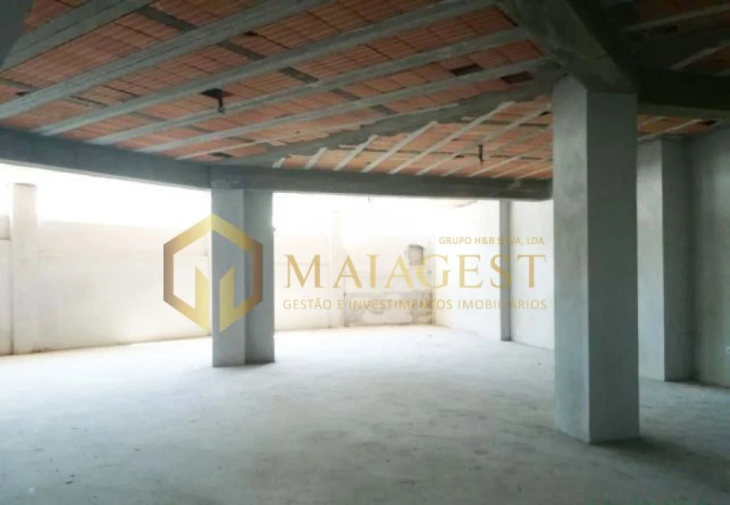 Loja para Arrendamento em São Mamede de Infesta e Senhora da Hora Foto 5