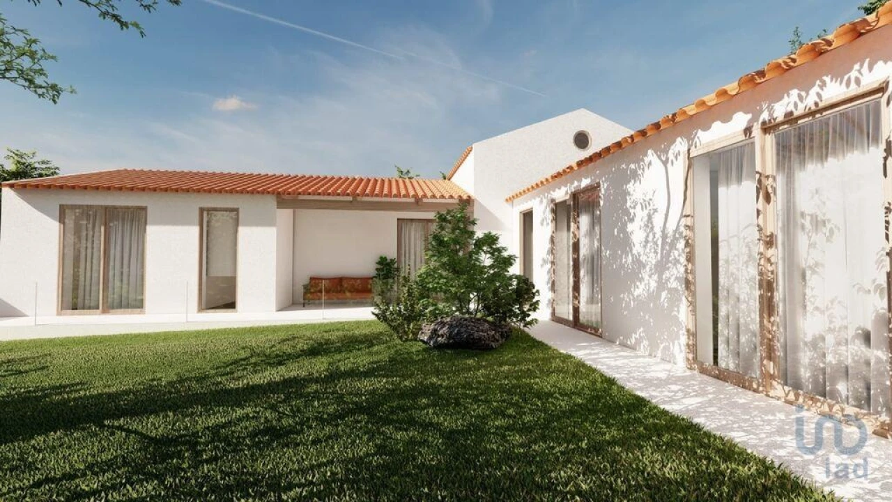 Moradia T3 para Venda em São Miguel, Santa Eufémia e Rabaçal Foto 2