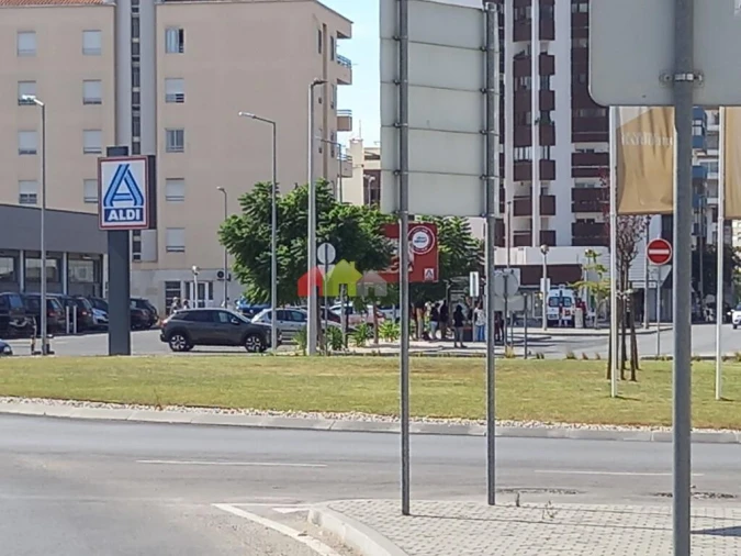 Loja para Venda em Alto do Seixalinho, Santo André e Verderena Foto 16