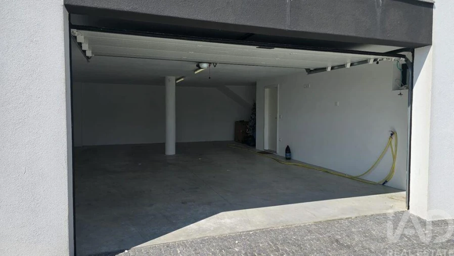 Moradia T3 para Venda em Louredo Foto 23