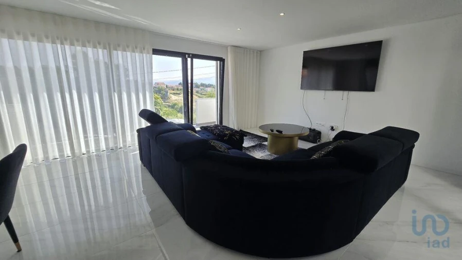 Moradia T3 para Venda em Louredo Foto 7