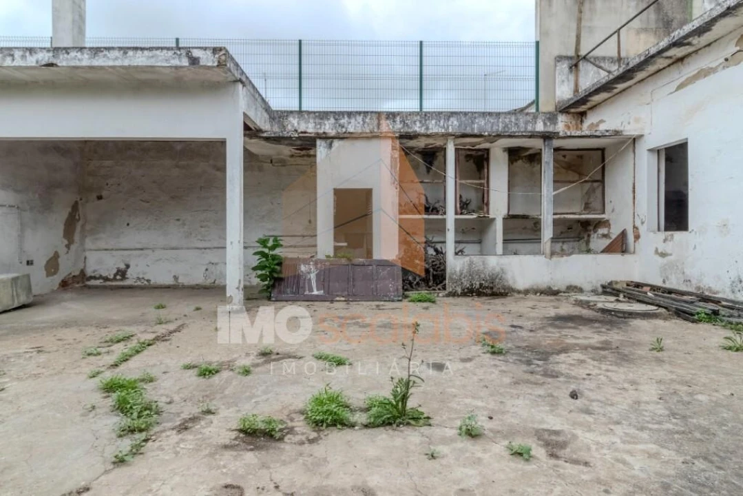 Moradia T4 para Venda em Almeirim Foto 10