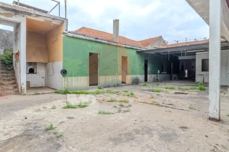 Moradia T4 para Venda em Almeirim Foto 12