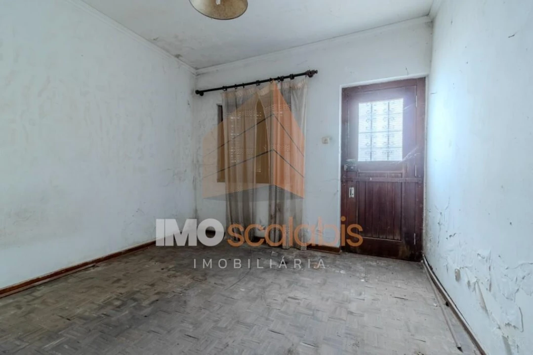 Moradia T4 para Venda em Almeirim Foto 22