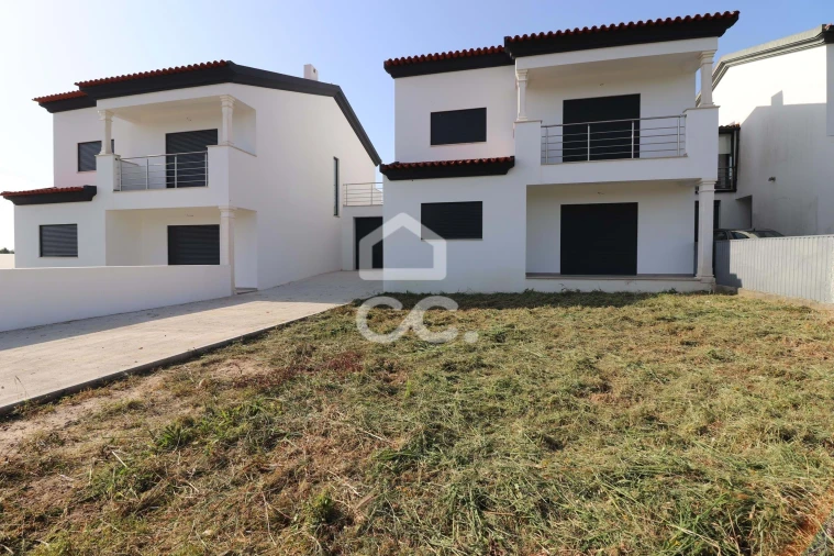 Moradia T3 para Venda em Arazede Foto 19