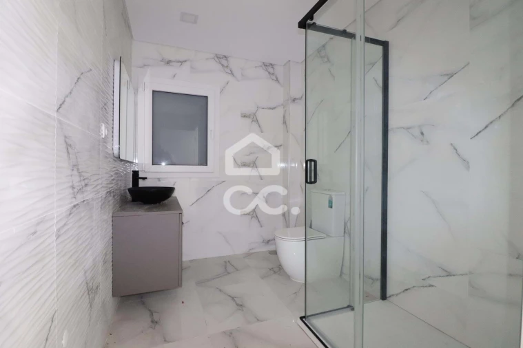 Moradia T3 para Venda em Arazede Foto 11