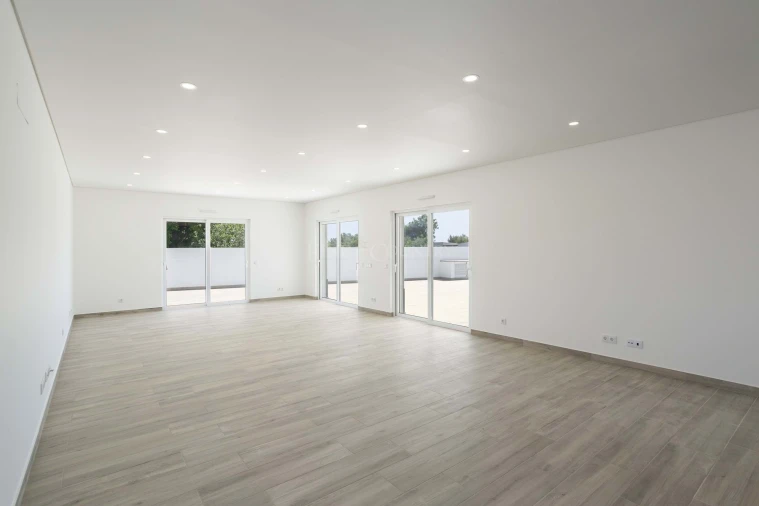 Moradia T4 para Venda em Altura Foto 15