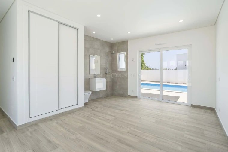 Moradia T4 para Venda em Altura Foto 22