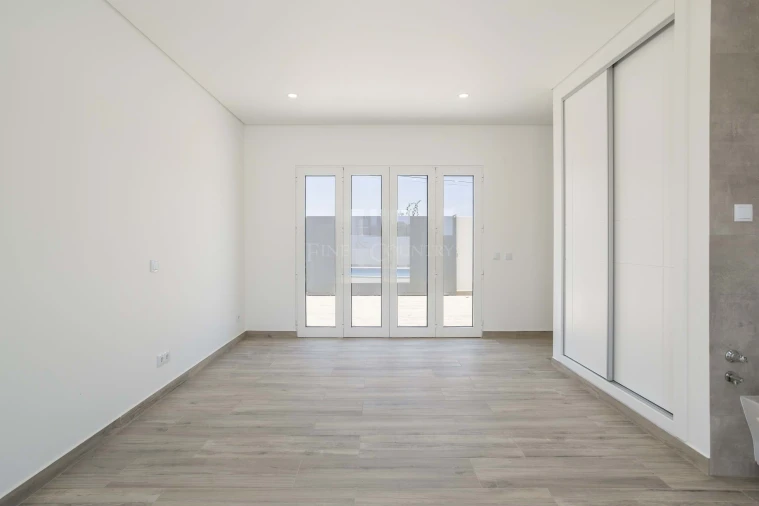 Moradia T4 para Venda em Altura Foto 25