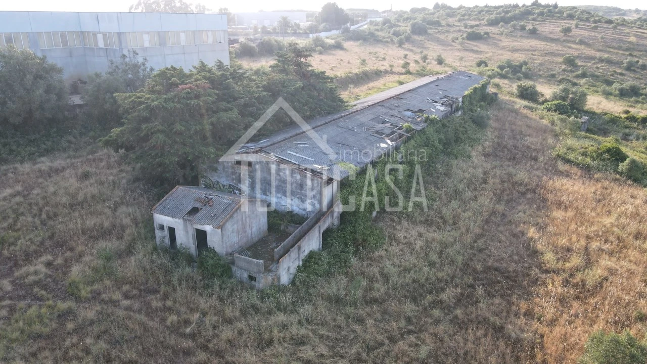 Terreno Comércio / Armazém para Venda em Venda do Pinheiro e Santo Estêvão das Galés Foto 7