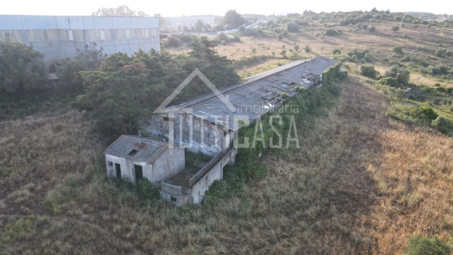 Terreno Comércio / Armazém para Venda em Venda do Pinheiro e Santo Estêvão das Galés Foto 10