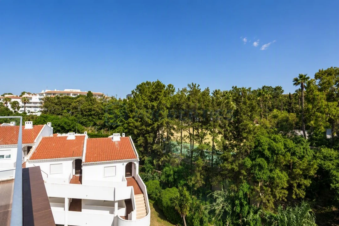 Apartamento T3 para Venda em Albufeira e Olhos de Água Foto 38