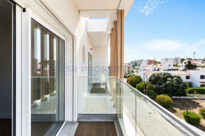 Apartamento T3 para Venda em Albufeira e Olhos de Água