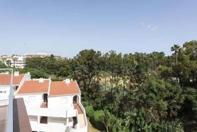 Apartamento T3 para Venda em Albufeira e Olhos de Água