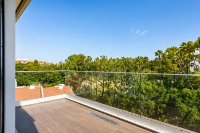 Apartamento T3 para Venda em Albufeira e Olhos de Água