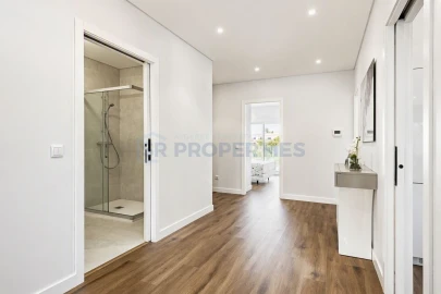 Apartamento T3 para Venda em Albufeira e Olhos de Água