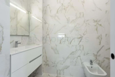 Apartamento T3 para Venda em Albufeira e Olhos de Água