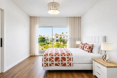 Apartamento T3 para Venda em Albufeira e Olhos de Água