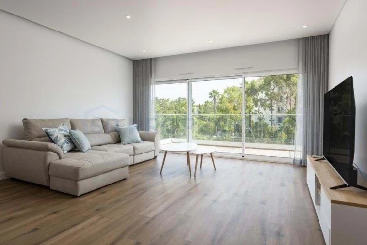 Apartamento T3 para Venda em Albufeira e Olhos de Água Foto 2